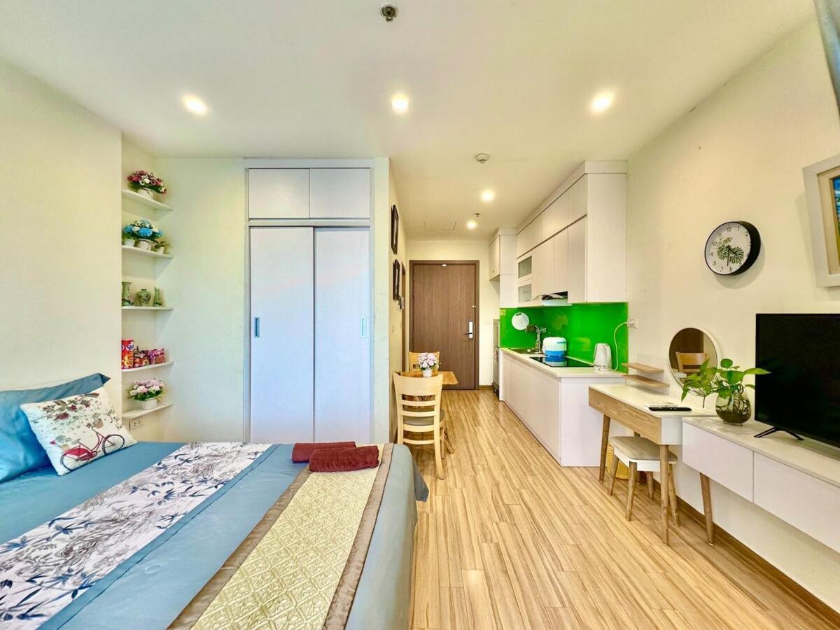 Căn hộ Beautiful In Vinhomes Bay, Quick To Airport *